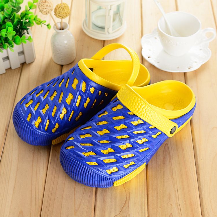 Thick-soled clogs, anti-slip half-toe, summer beach ins trendy women's slippers 43