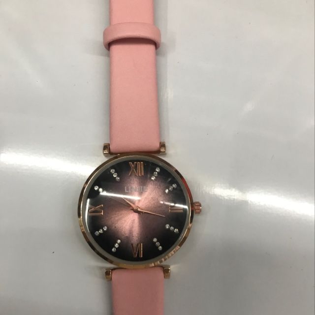 Fashion Watch 1 Application Scenario