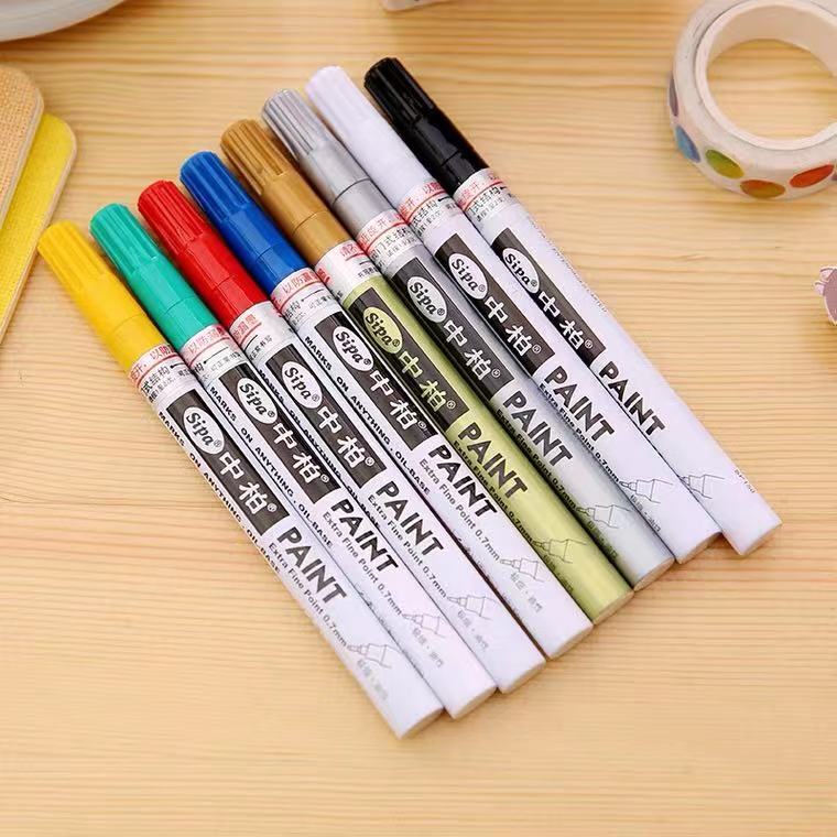 Zhongbai Oil Paint Pen SP150 is an extremely fine, waterproof and non-fading oil-based marker pen that lasts long for graffiti and signature details Picture