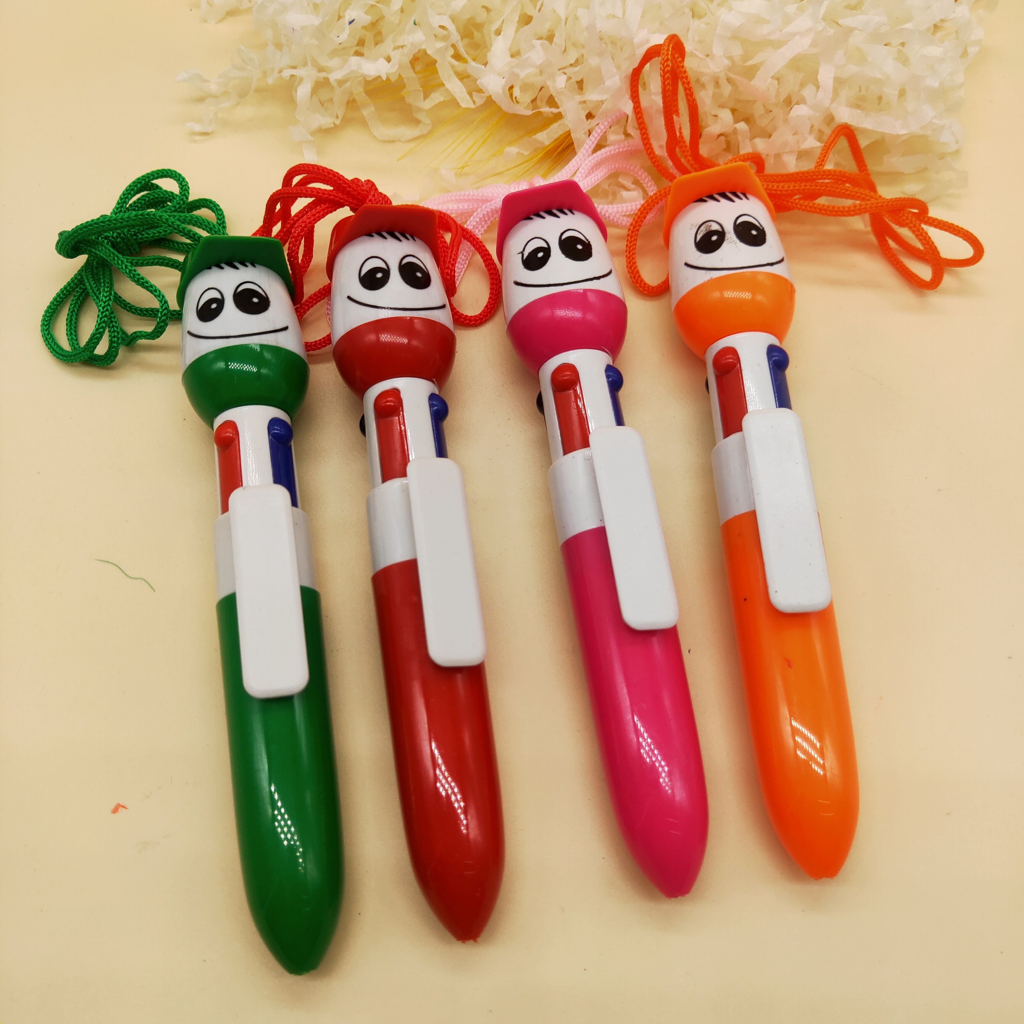 圆珠笔、中油笔实物图