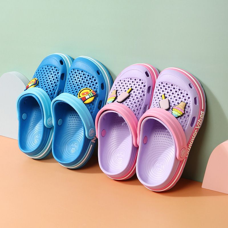 Summer beach crocs, anti-slip, breathable, fashionable and hollowed-out Korean style couple garden shoes, men's flip-flops, 99