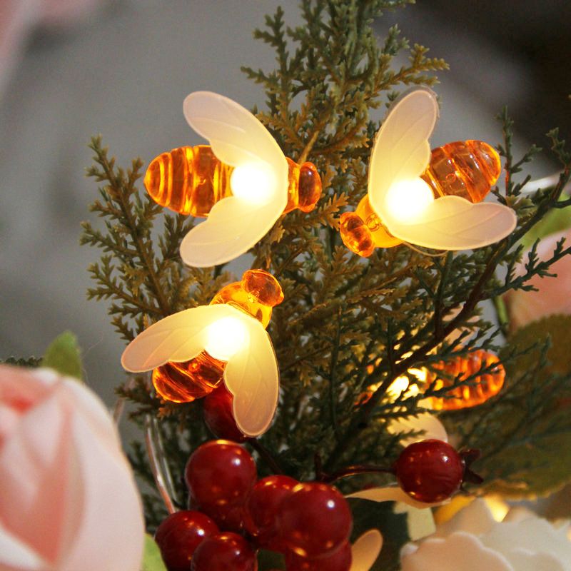 Led creative little bee light string, Christmas festival battery box, colored light string, flashing light, bedroom, courtyard, party decoration Application Scenario