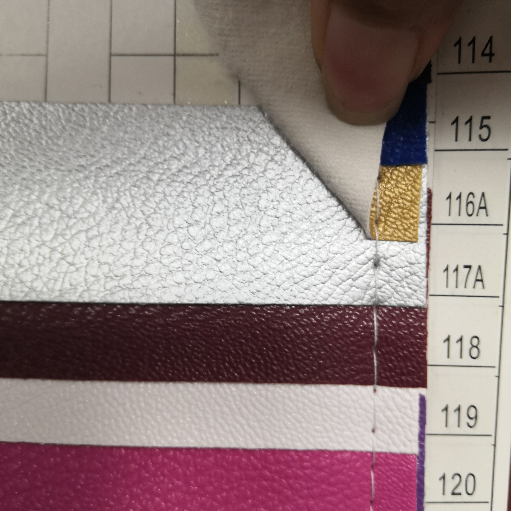 009-117a Leather manufacturers direct sales boom thumbnail