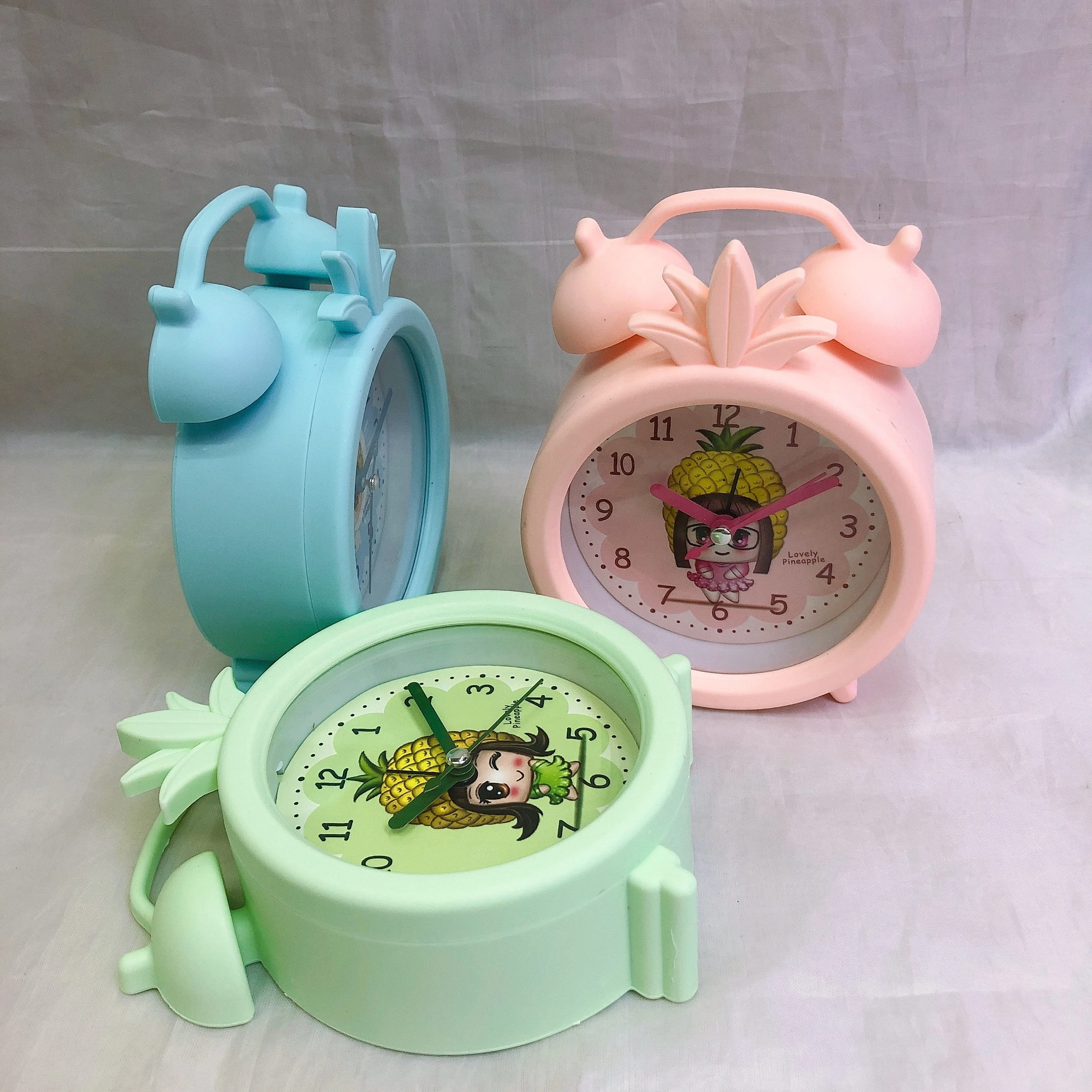 Cartoon fruit head home despertador macaron forma cabeza de cama creativo reloj de péndulo detail image 11