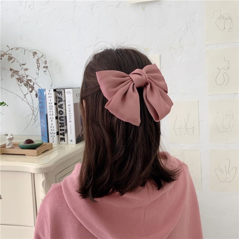 The 2021 new trendy bestseller for women, the oversized bow, and the must-have hair clip for princesses details Picture
