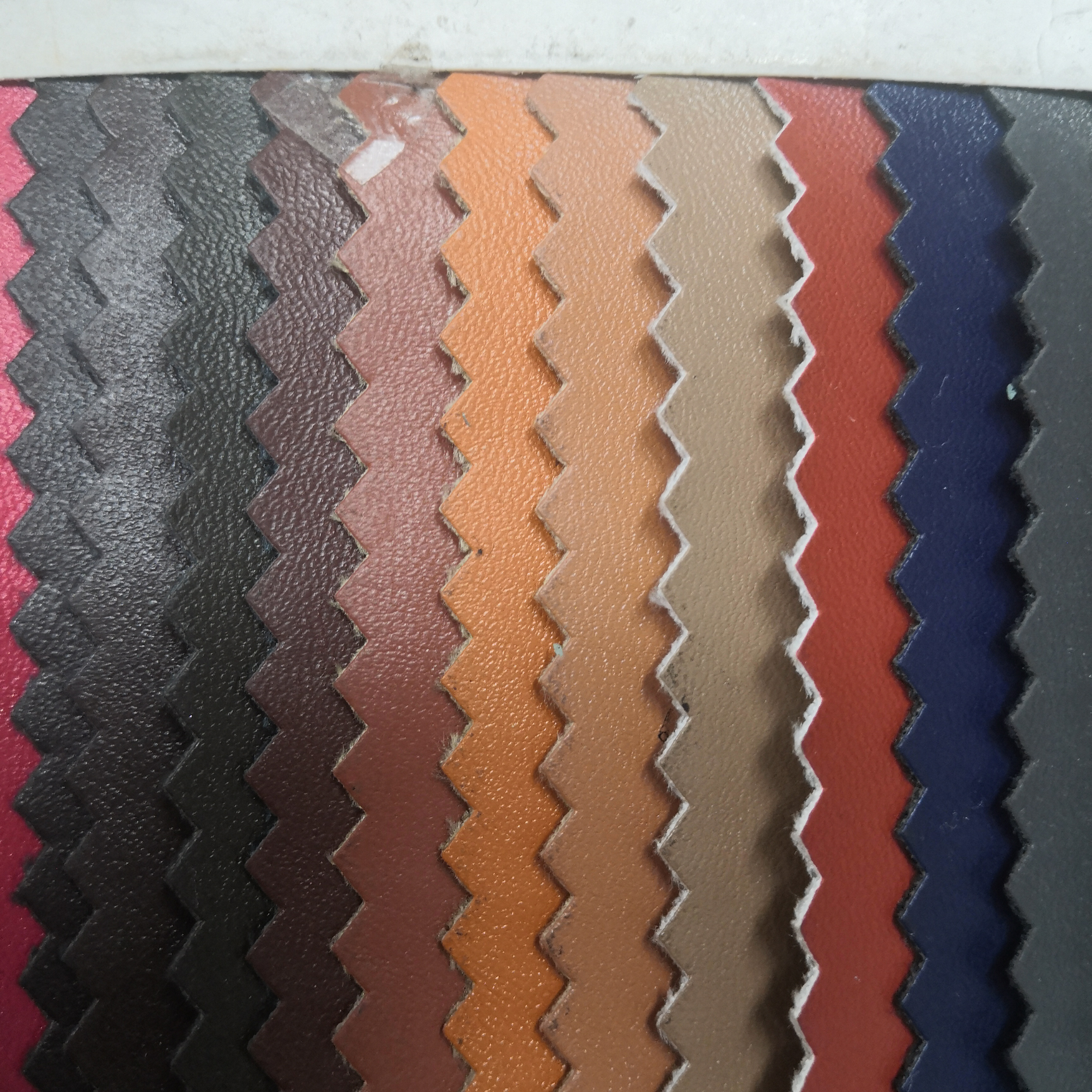 068-9 Leather manufacturers direct sales boom thumbnail