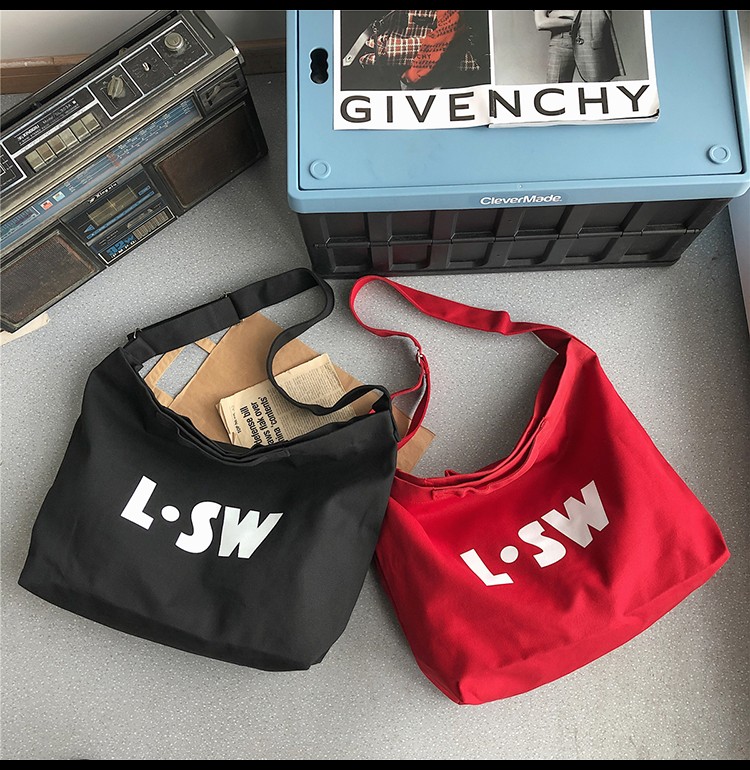 Crossbody Bag Male Fashion Brand Large Capacity Canvas Bag Lazy Style Bag Japanese Ins Letters Student Backpack Female Application Scenario