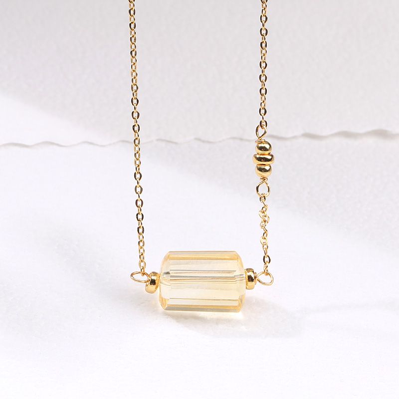 Qixi Festival Valentine's Day gift: Crystal set, natural purified water yellow crystal set, bracelet and necklace set, for couples to send on behalf of others Application Scenario