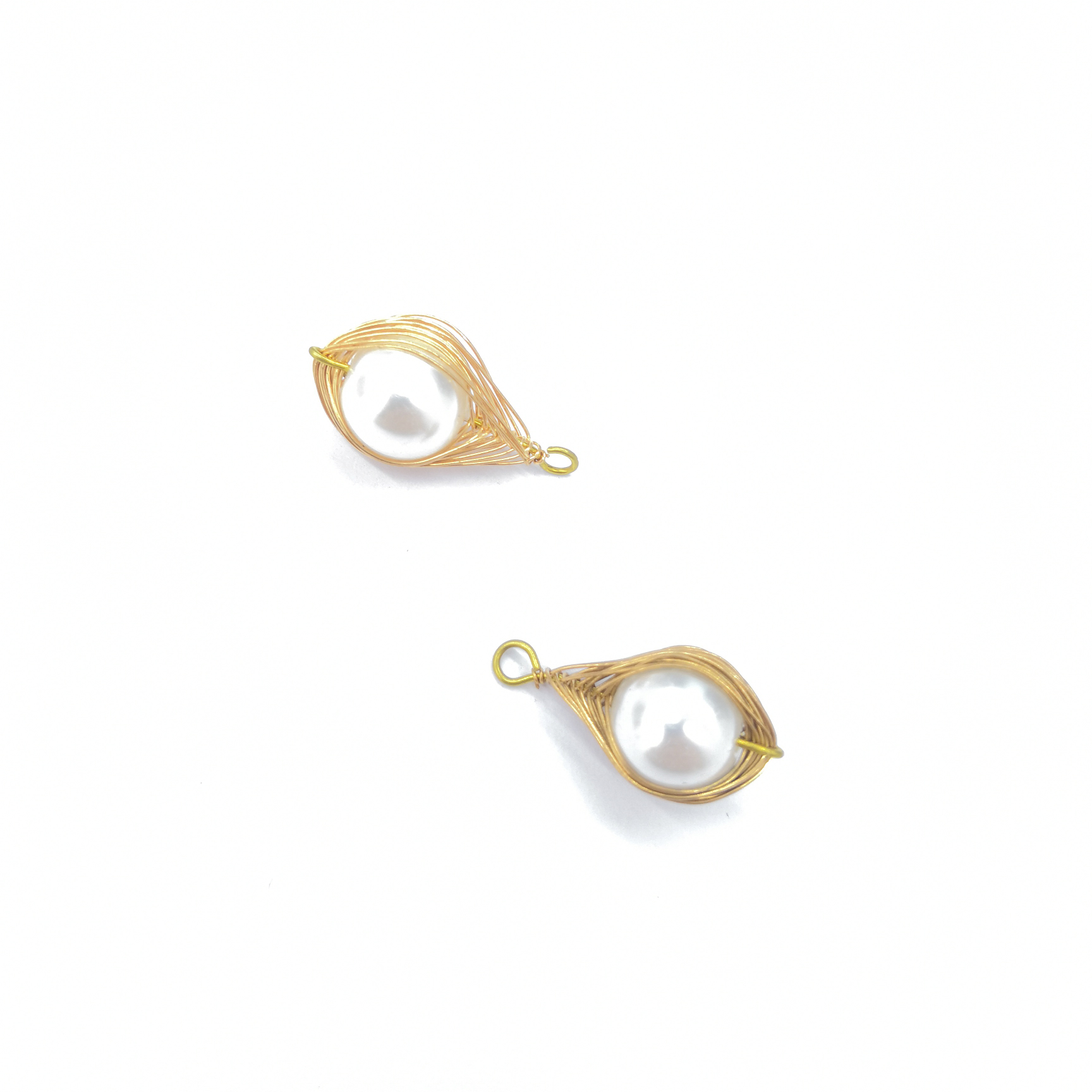 SW09271 Copper wire wrapped in pearl drop shape