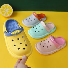 Thick-soled clogs for anti-slip outerwear, summer beach ins trendy women's slippers 264