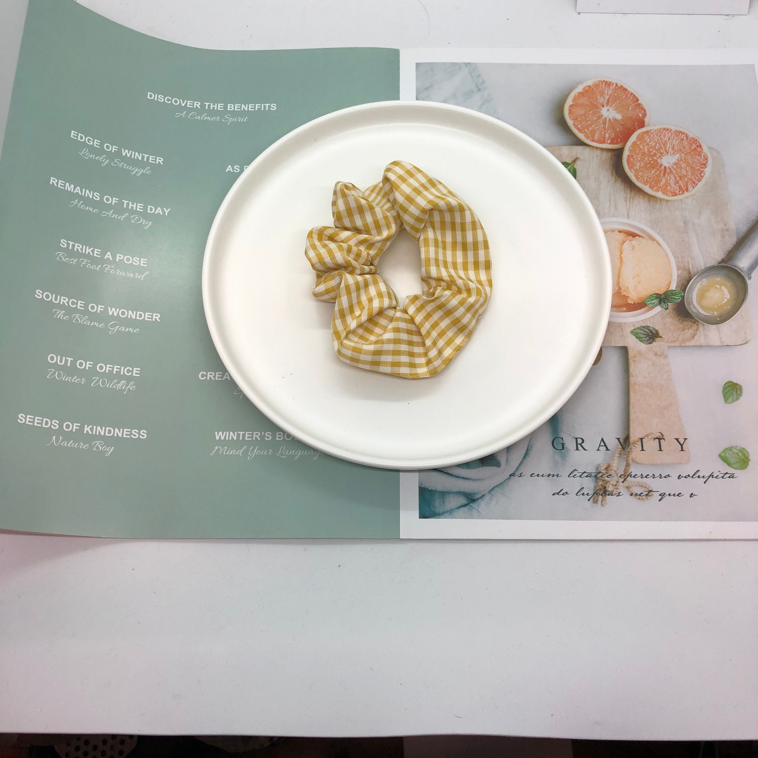 New checkered pig-like large intestine hair ties Application Scenario