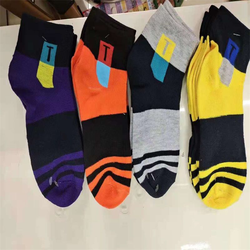 Factory direct sales for export, comfortable polyester-cotton men's and women's socks, short socks, simple packaging, quality guaranteed, cotton socks T102
