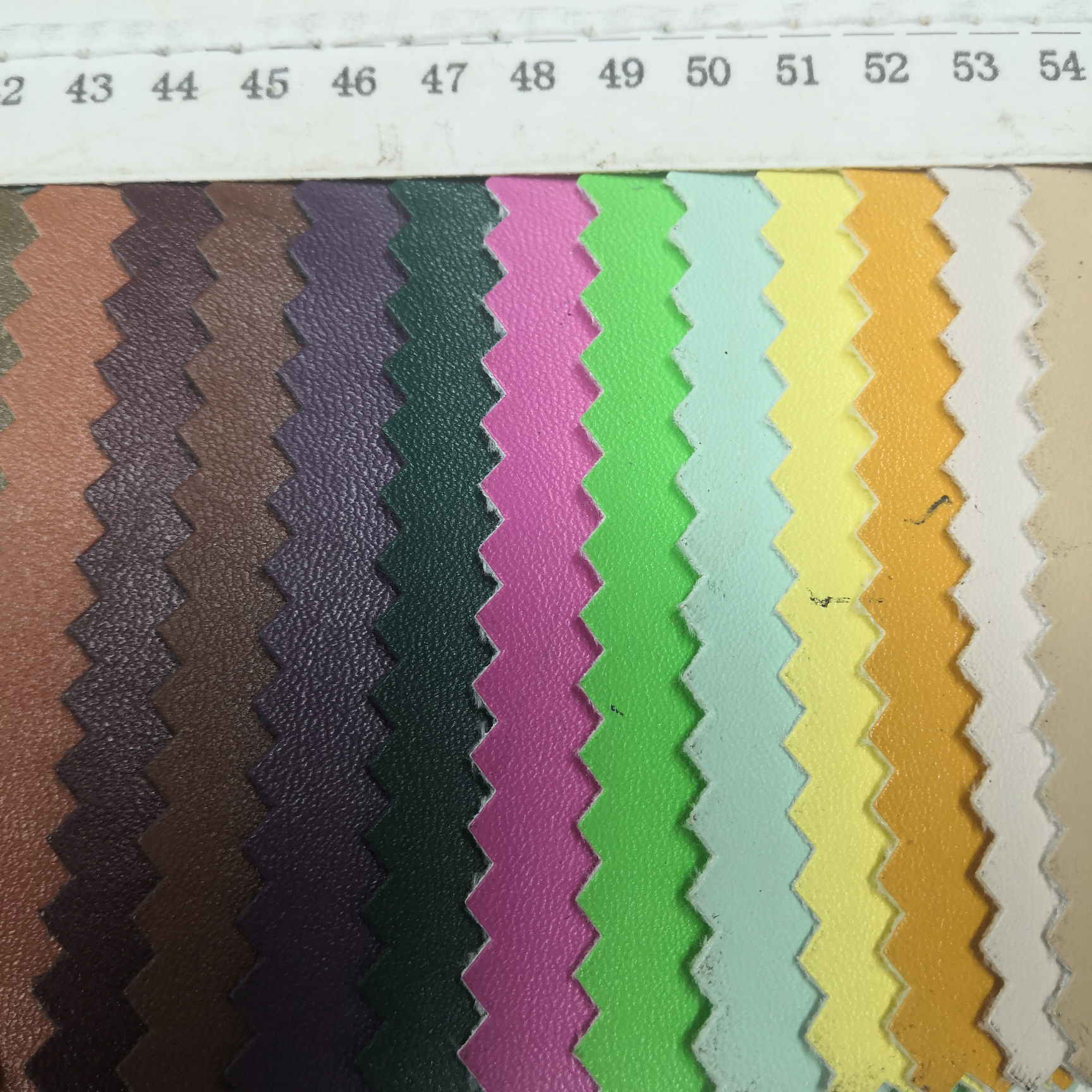 068-47 Leather manufacturers direct sales boom thumbnail