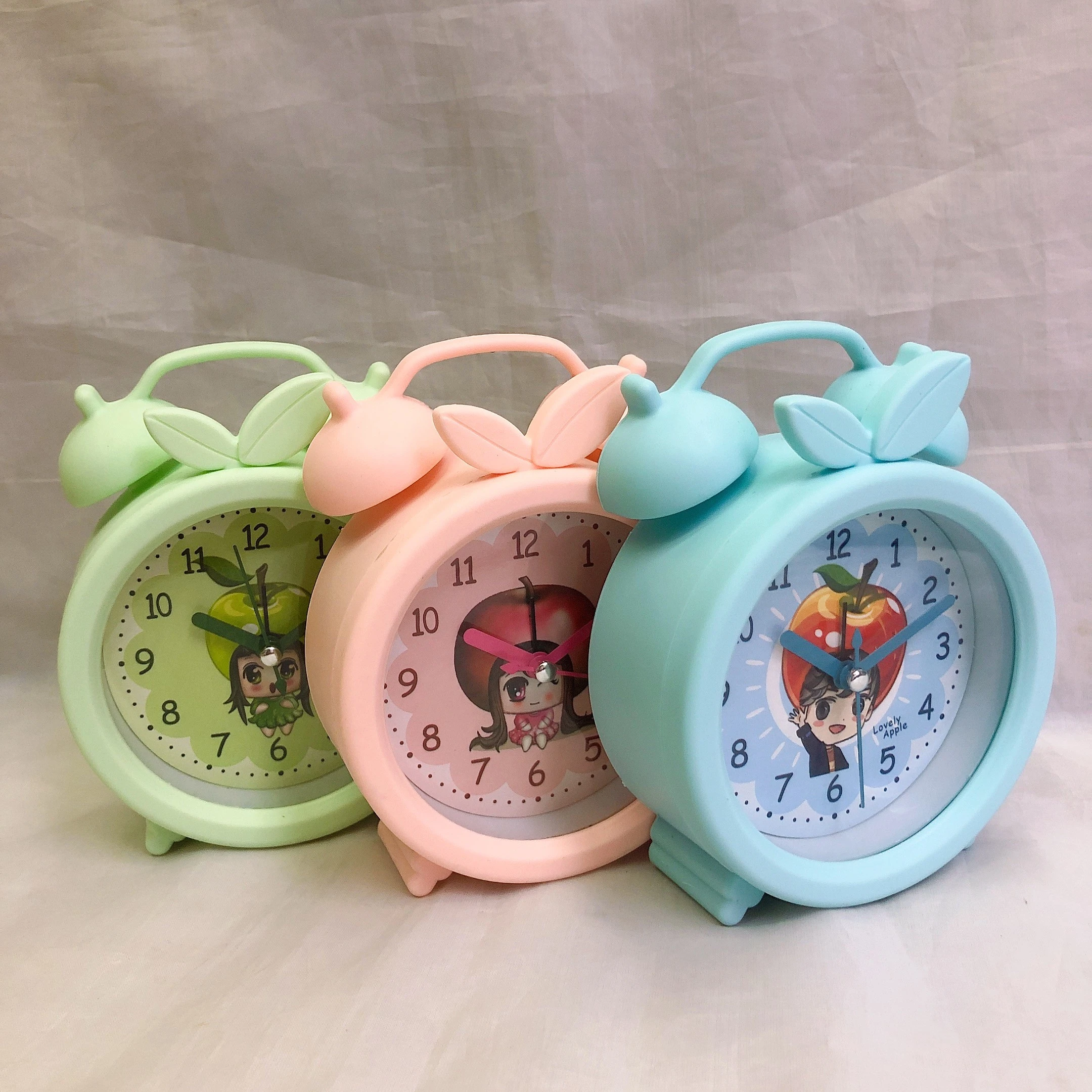 Cartoon fruit head home despertador macaron forma cabeza de cama creativo reloj de péndulo detail image 1