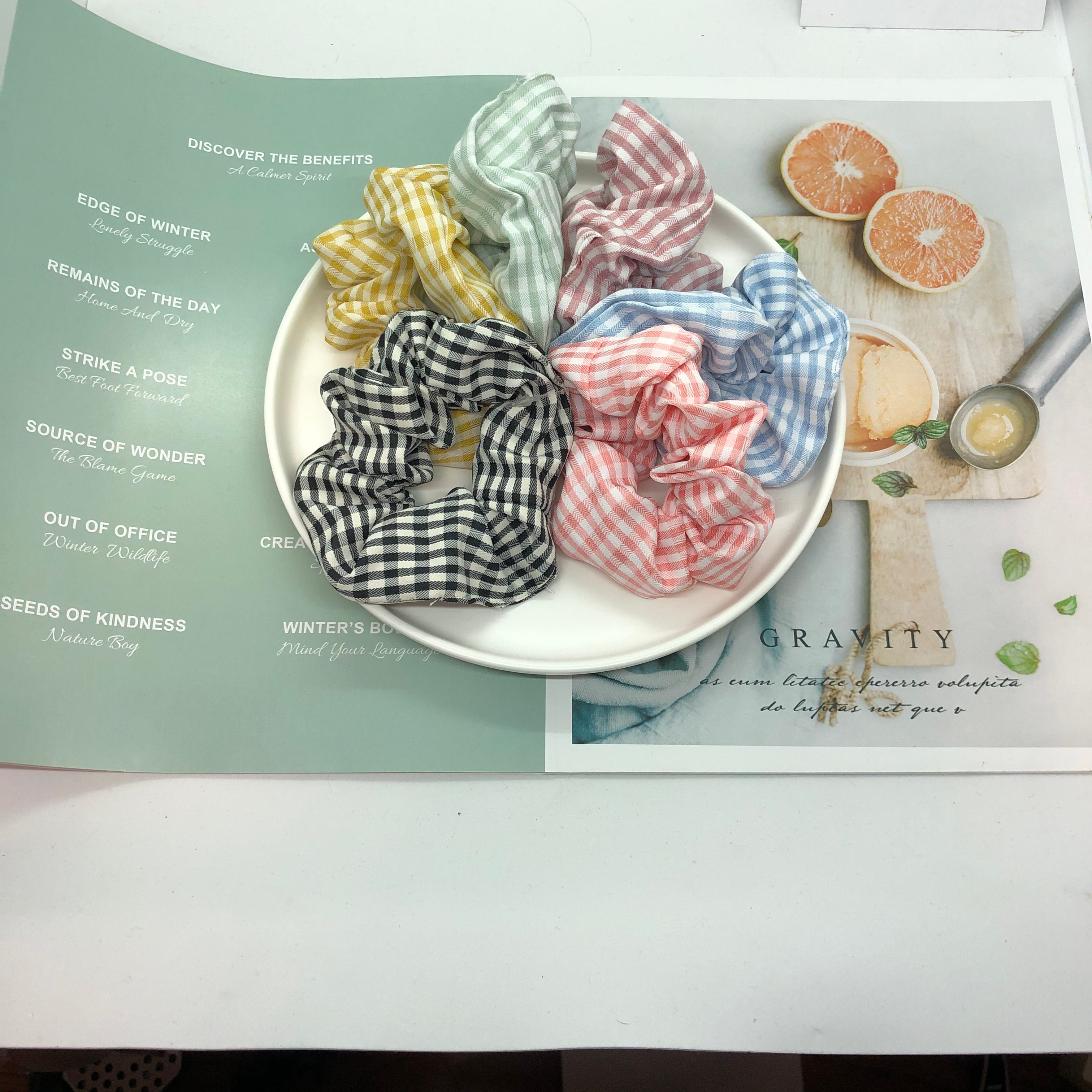 New checkered pig-like large intestine hair ties full figure