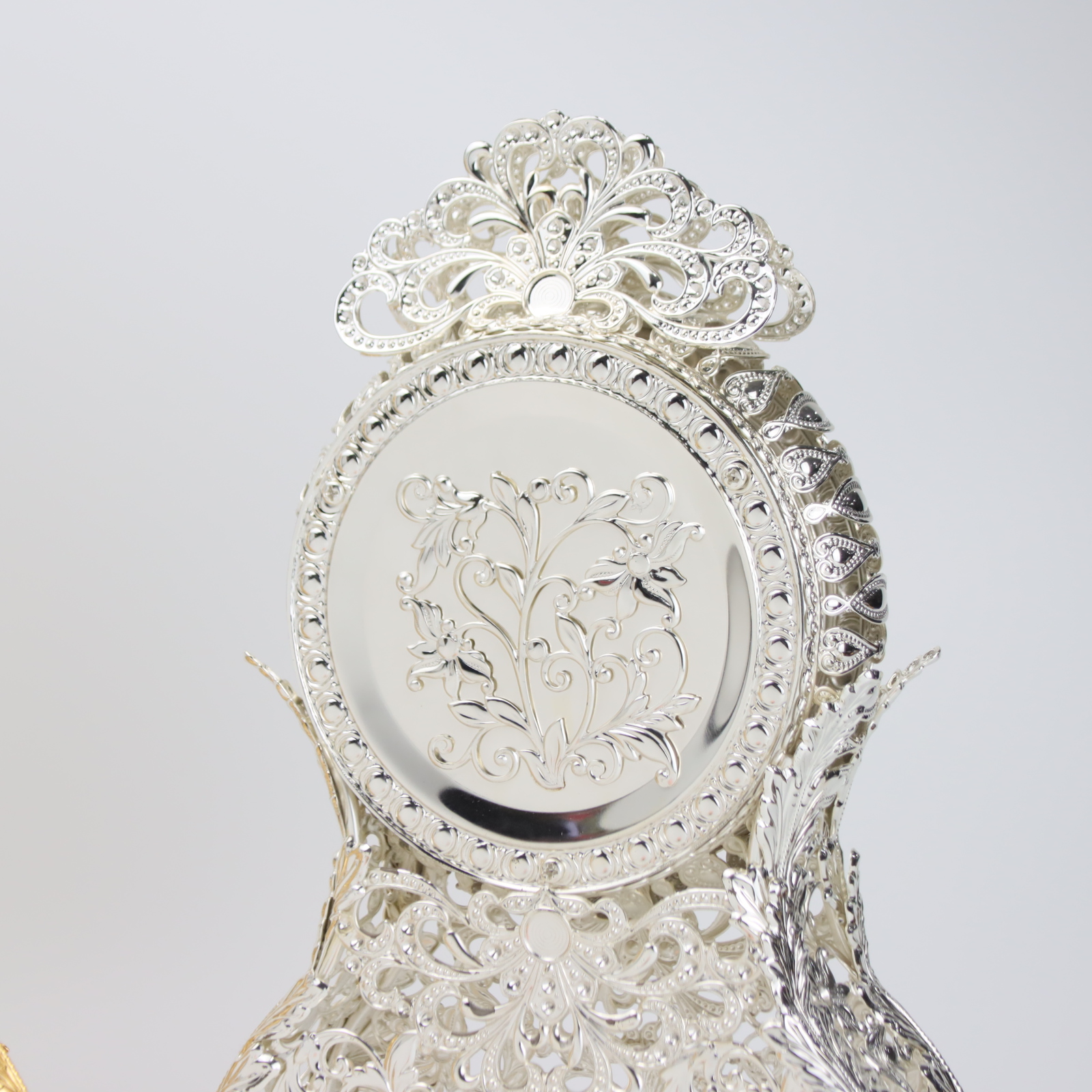 European Silver Clock Y