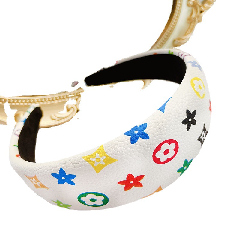Cross-border explosive autumn and winter fashion style hair adornment 0100 fashion products 4722