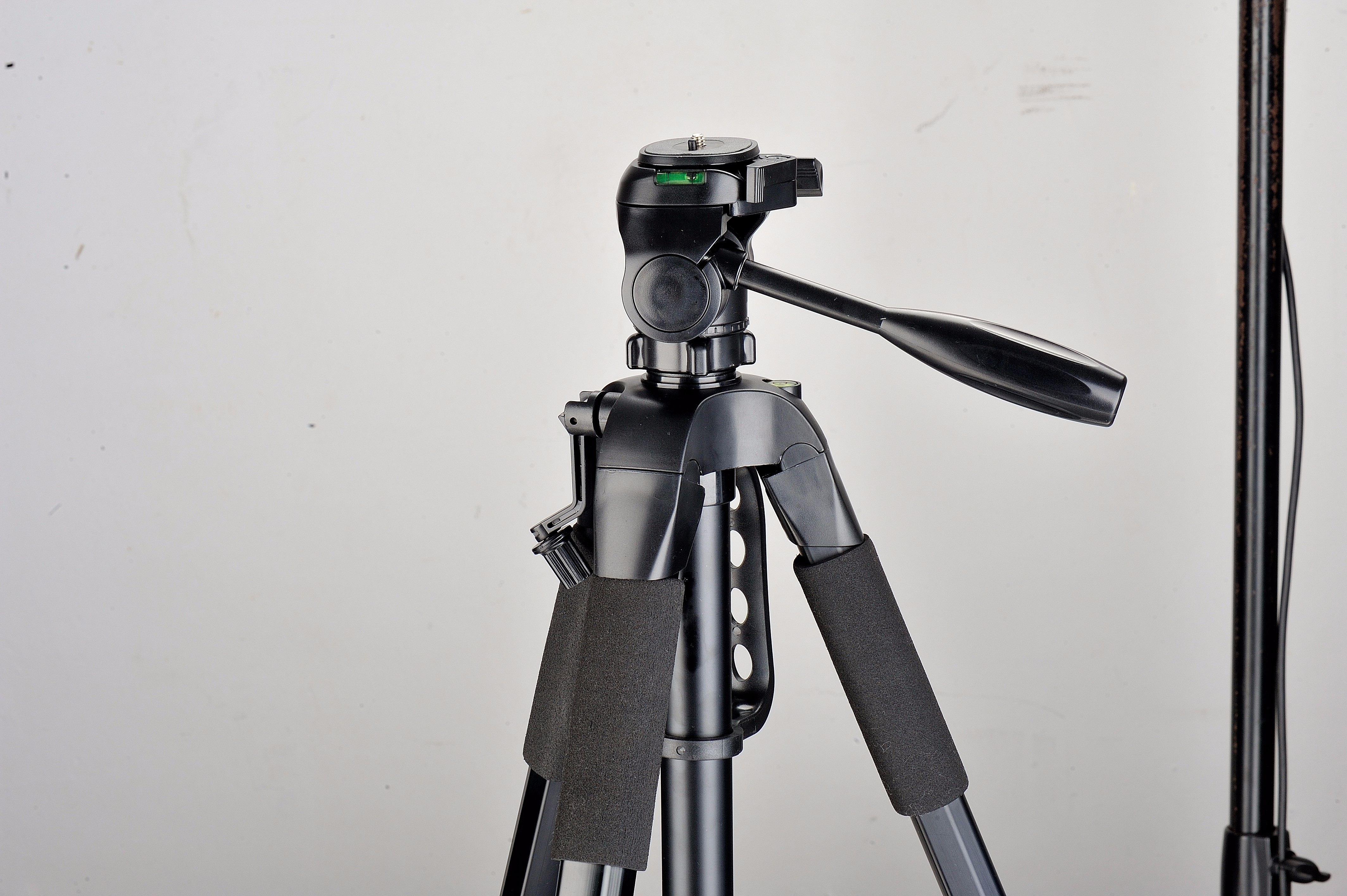 F-6882B detail image 1