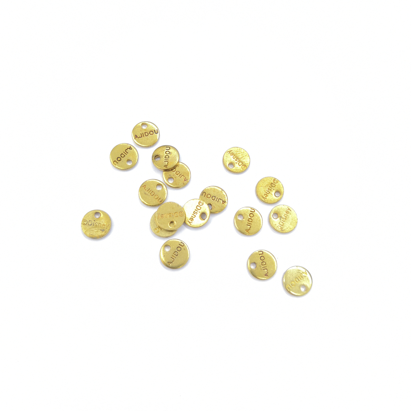 XW07958实心字母圆片双面印字母一孔