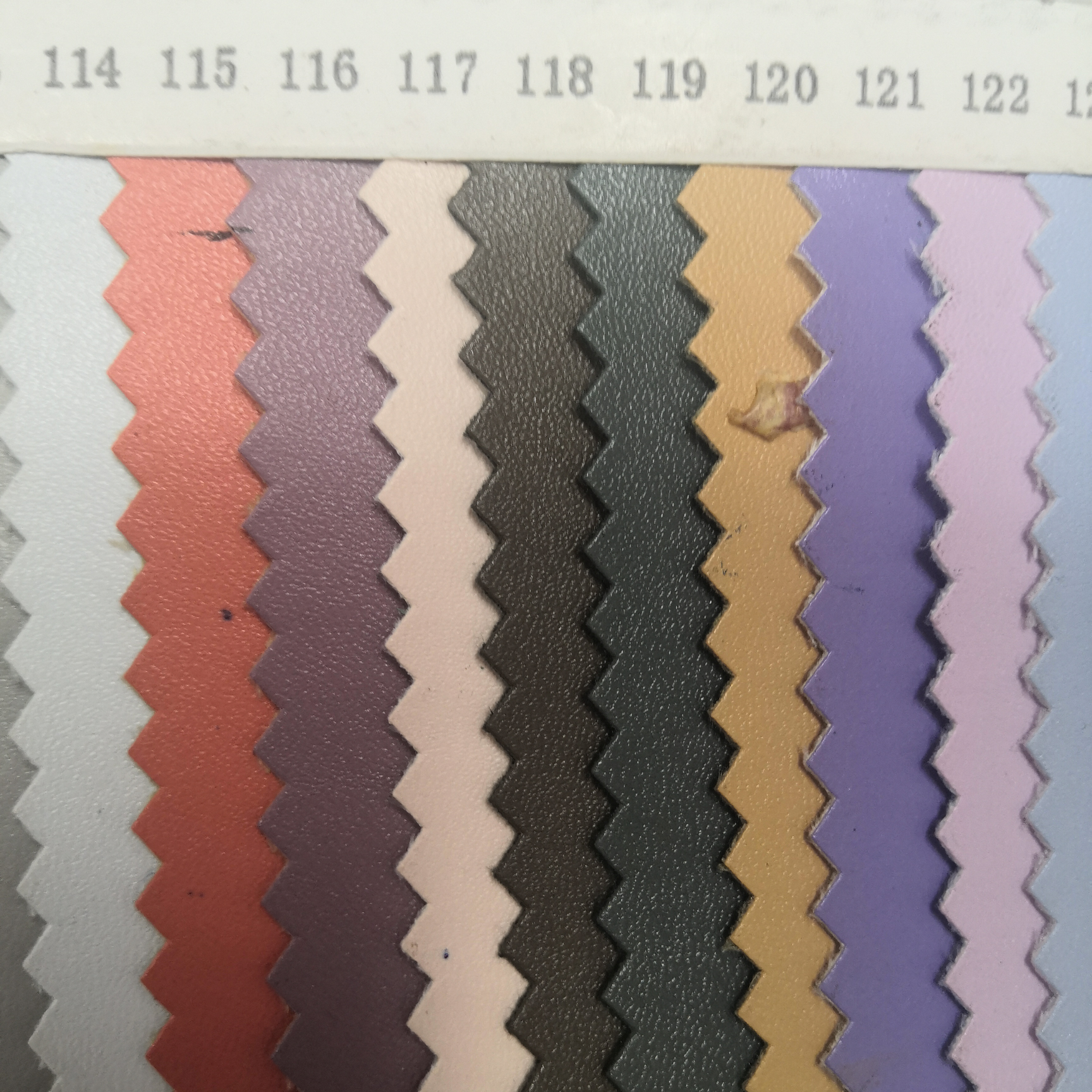 068-119 Leather manufacturers direct sales boom thumbnail
