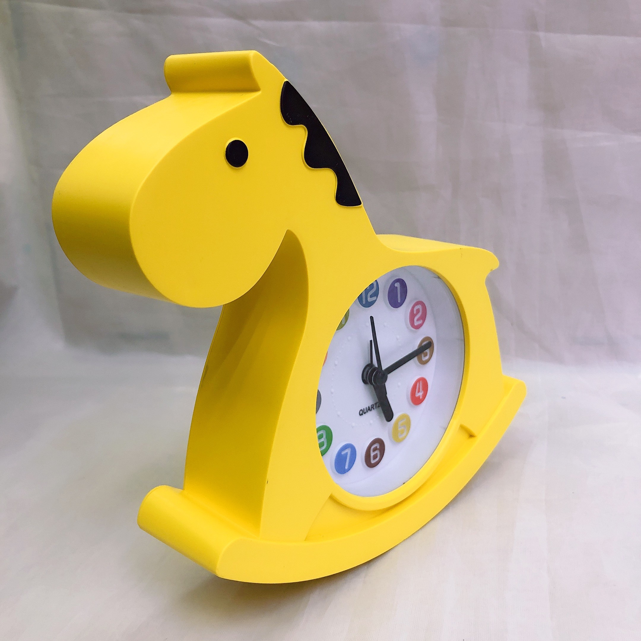 Minimalist wooden horse student minimalist style mini clock, fresh and clean alarm clock, creative home and office alarm clock detail image 2
