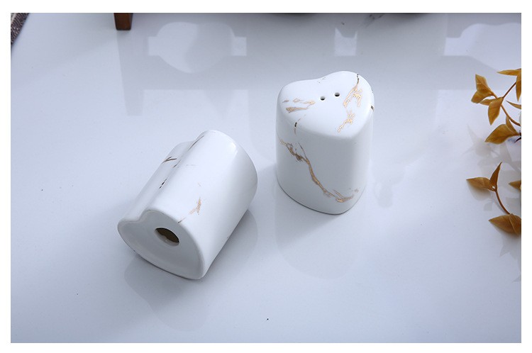 北欧家用创意陶瓷调料瓶子调料盒佐料瓶罐调味盒盐罐厨房用品套装详情图8