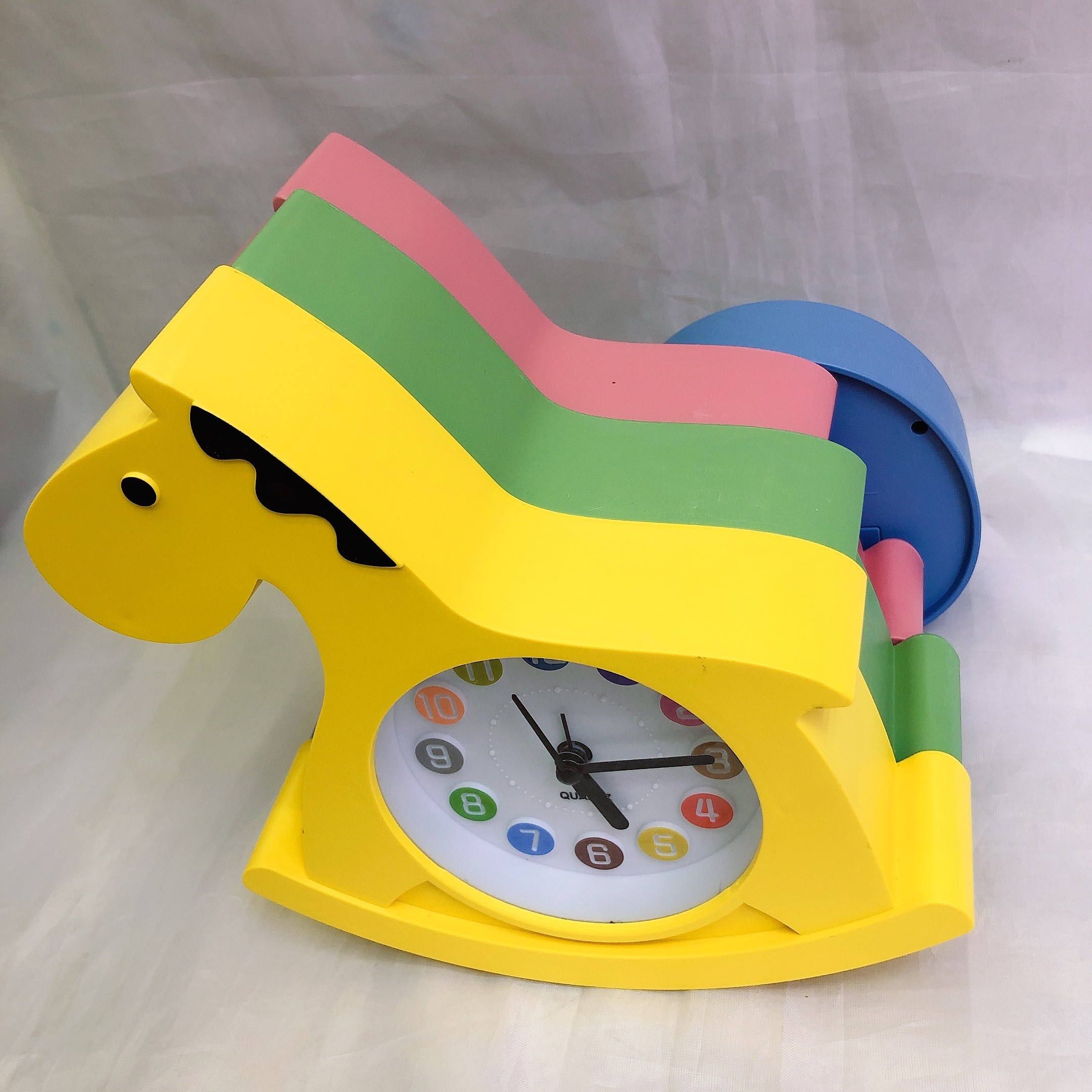 Minimalist wooden horse student minimalist style mini clock, fresh and clean alarm clock, creative home and office alarm clock detail image 1