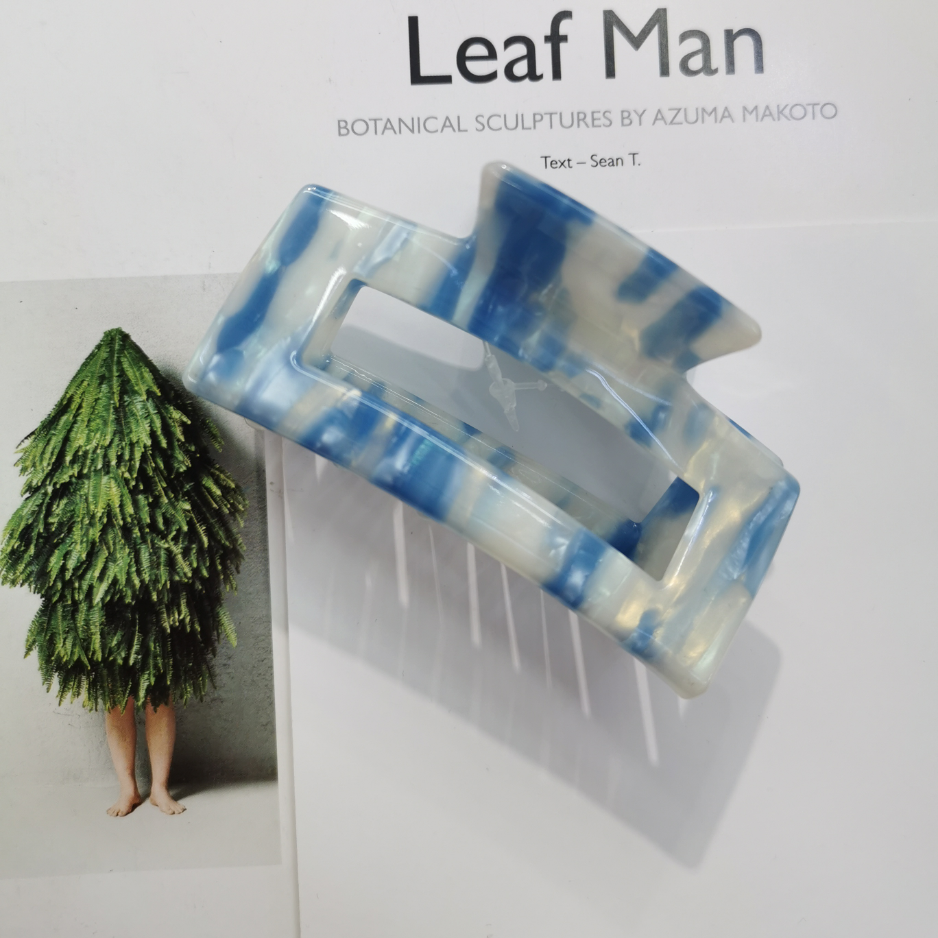 Elegant and stylish acetic acid 8cm long square hair trim thumbnail