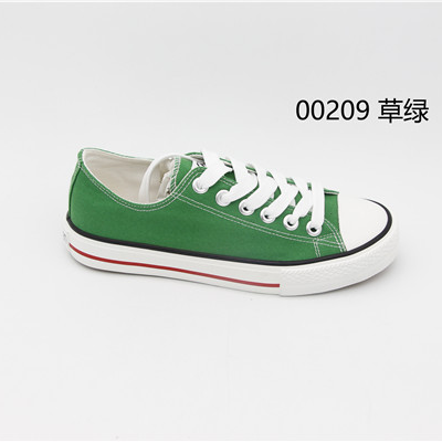 This classic espadrilles female 2022 new versatile flat autumn students leisure board shoes