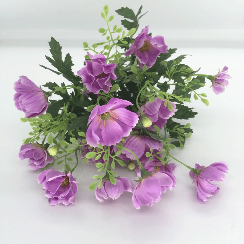 Cross-border exclusive supply of zinnia simulation flowers, dried flowers from Japan and South Korea, mini short-stemmed hand bouquets, fresh silk flowers, vase flowers Application Scenario