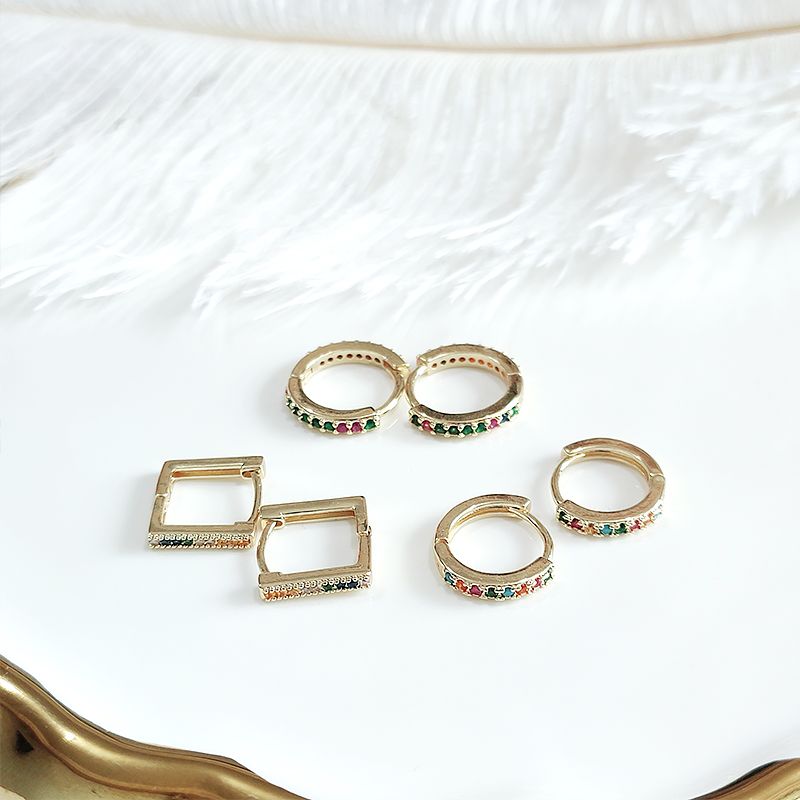 Simple circle ear buckle women's earrings 2021, trendy colorful gemstone design sense, fashionable and elegant stud earrings, cold style ear loops Specification image