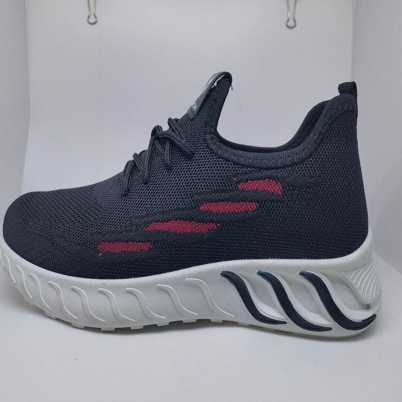 新款鞋男2021夏季新款飞织网面跑步运动鞋休闲透气大码男鞋潮百搭a4