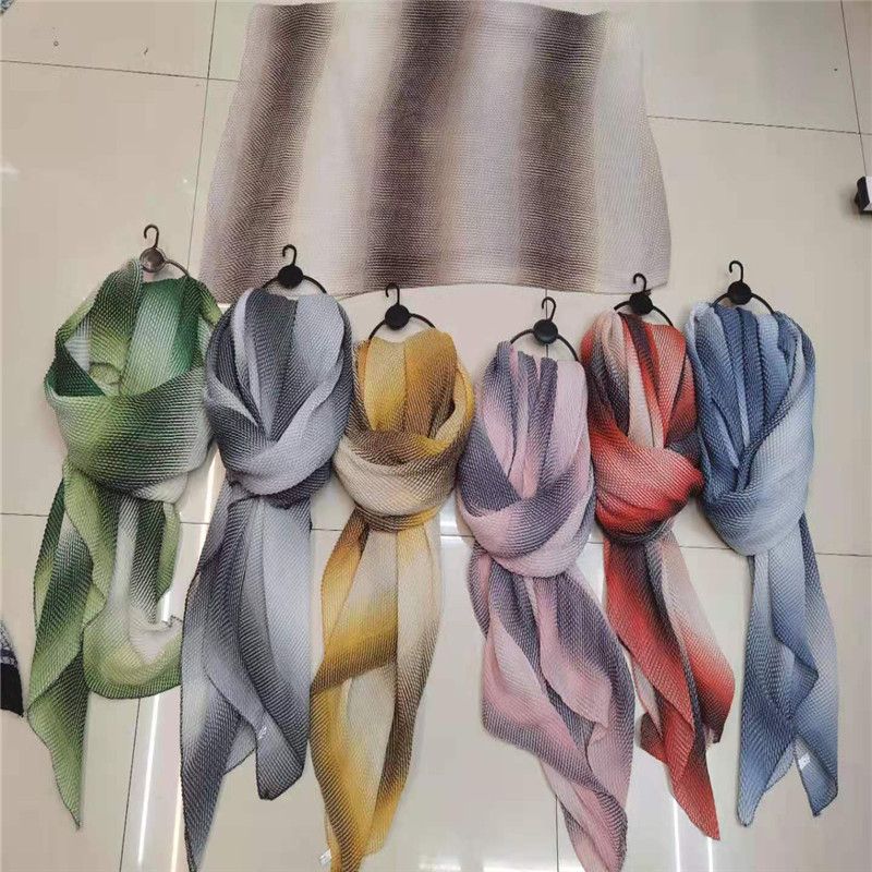 National trend scarves for women, European and American style trendy shawls, autumn and winter discount promotion season, versatile and casual coats, wholesale 312