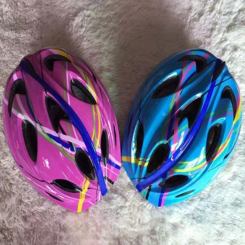 儿童黑泡调节扣头盔自行车轮滑溜冰鞋滑板电动车头盔图