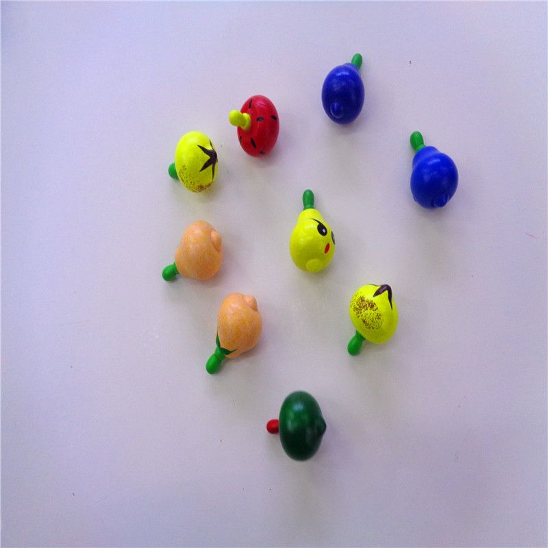 A variety of children's toys, gyroscopic luminescent mini gifts, sports and leisure gyroscopic street stall supplies, factory direct sales