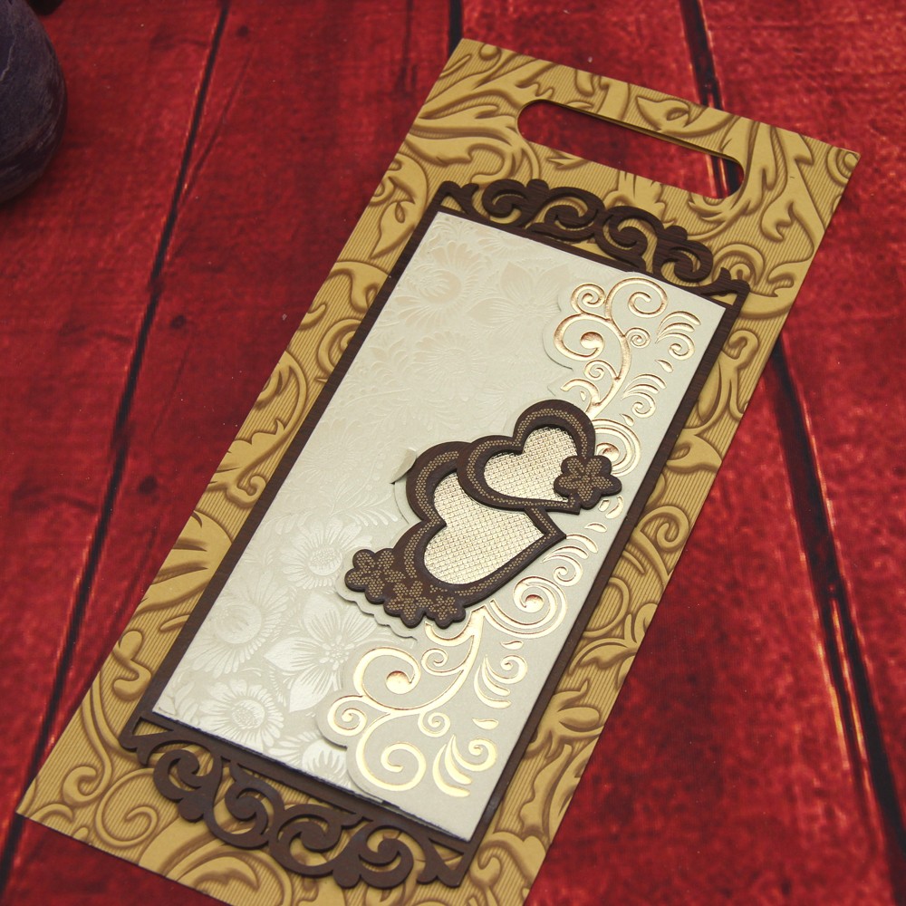 Double heart-shaped marked long lace, hollowed-out wooden invitation card detail image 4