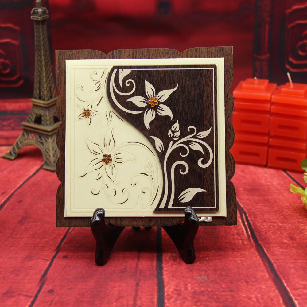 梅花钻打标木质贺卡，木头请柬详情图1