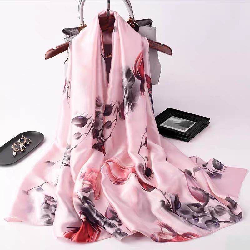 Women's Shawl Autumn-Winter Coat Casual Explosive European Style Scarf