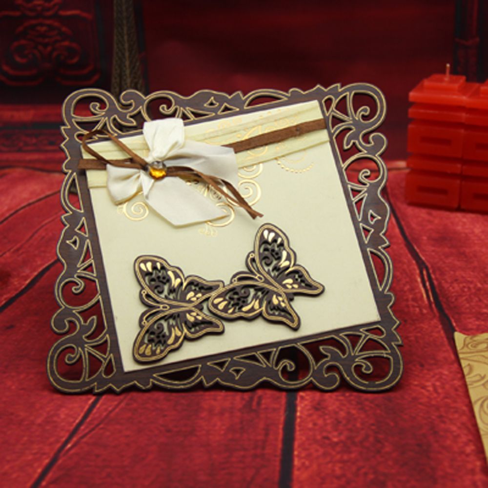 蝴蝶结正方形螺旋镂空木质贺卡