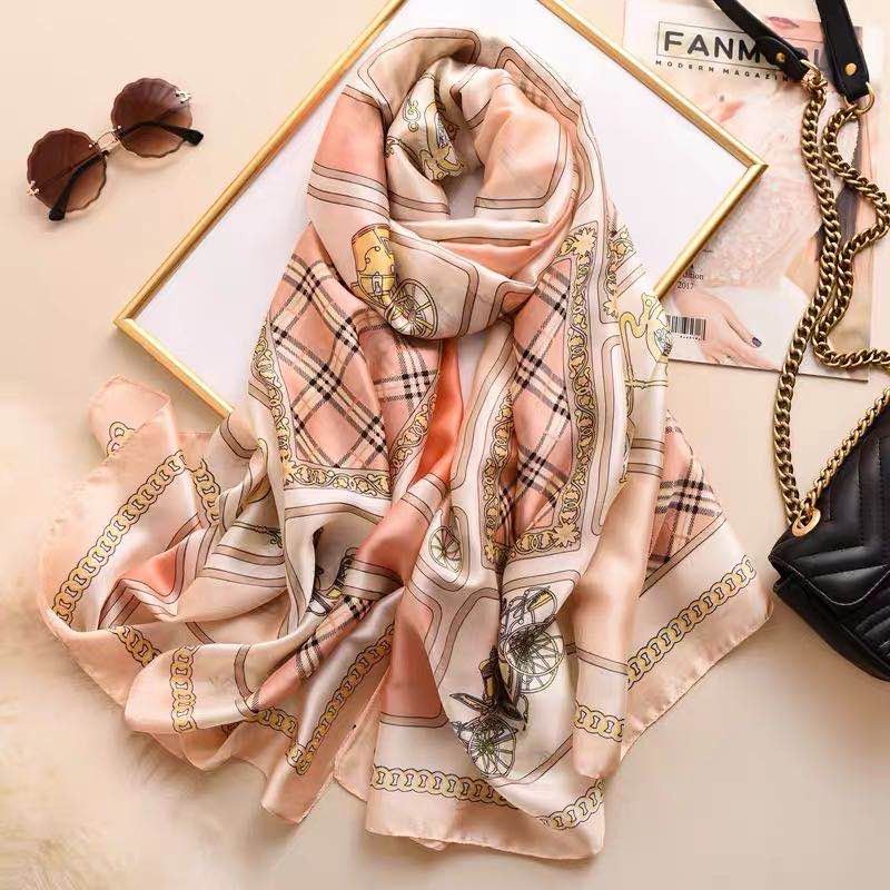Women's Fall/Winter Outerwear With Casual Pop Preppy Scarves