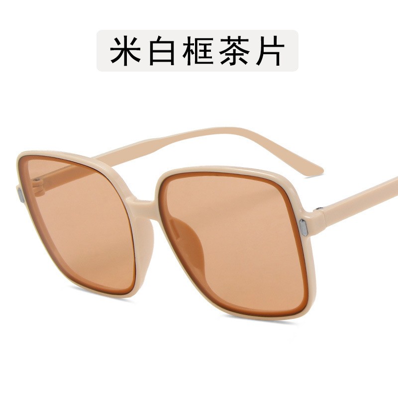 2021新款时尚街拍大框太阳镜 个性米钉墨镜女欧美方形太阳眼镜潮详情图4