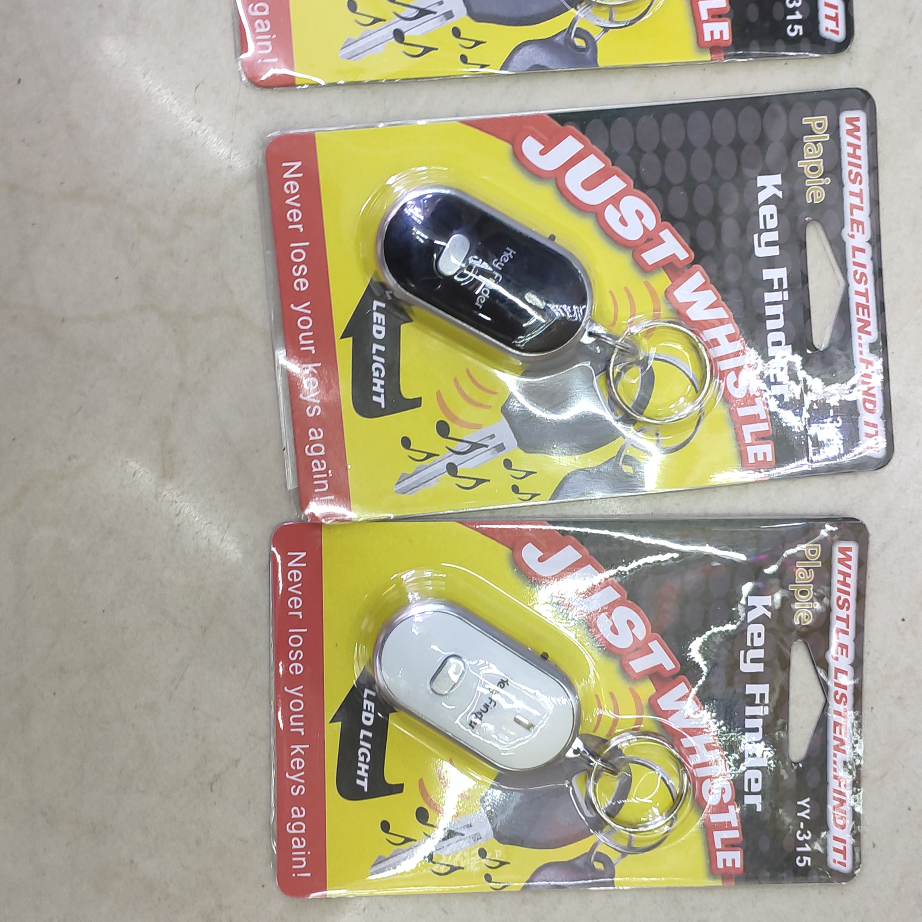 New car keychain finder, whistle finder, street stall supply, factory direct sales