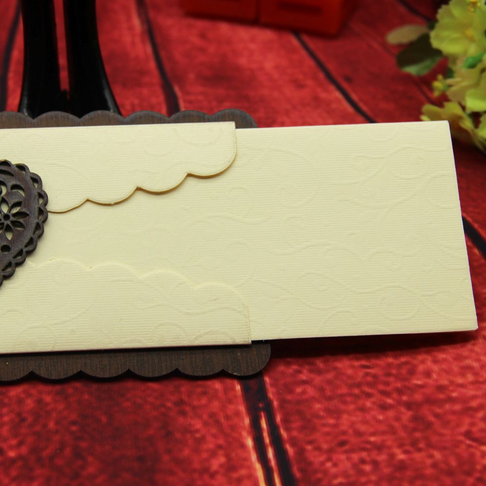 Concave-convex flower heart-shaped wooden invitation card, Hua heart-shaped wooden Specification image