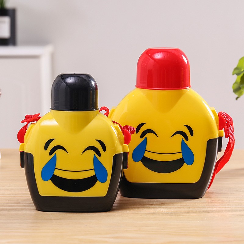 可爱搞怪塑料运动水壶 家用卡通塑料水杯 创意款多色可选水壶详情图4