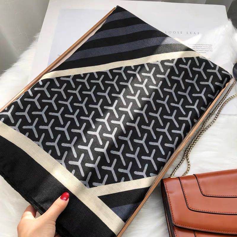 围巾女士欧美风潮流披肩秋冬折扣促销季外套百搭休闲批发657