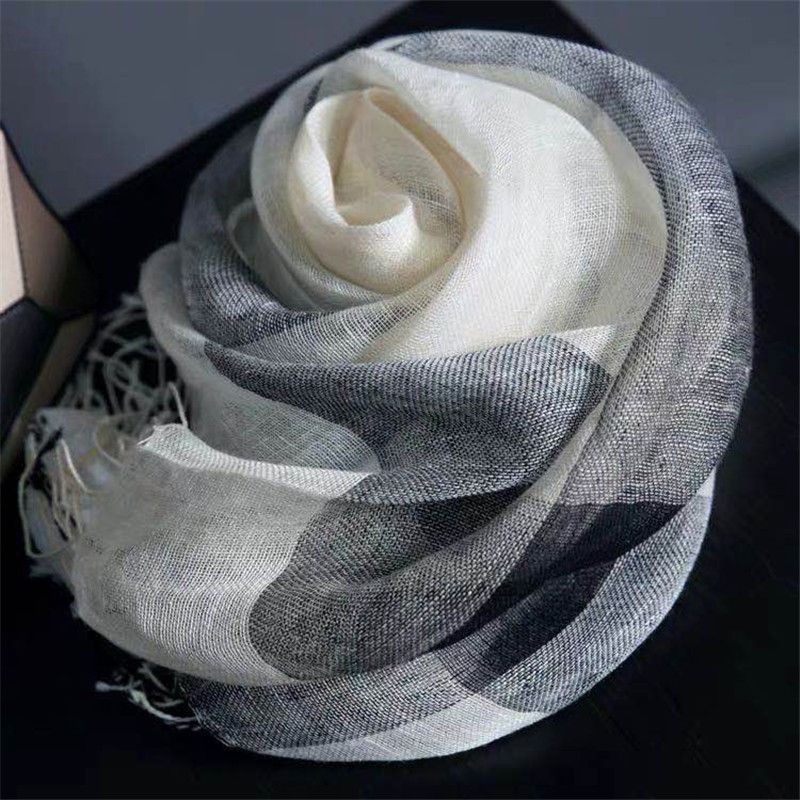 Scarf Ladies European And American Fashion Shawls Autumn And Winter Discount Promotion Season Coats All Casual Wholesale 648