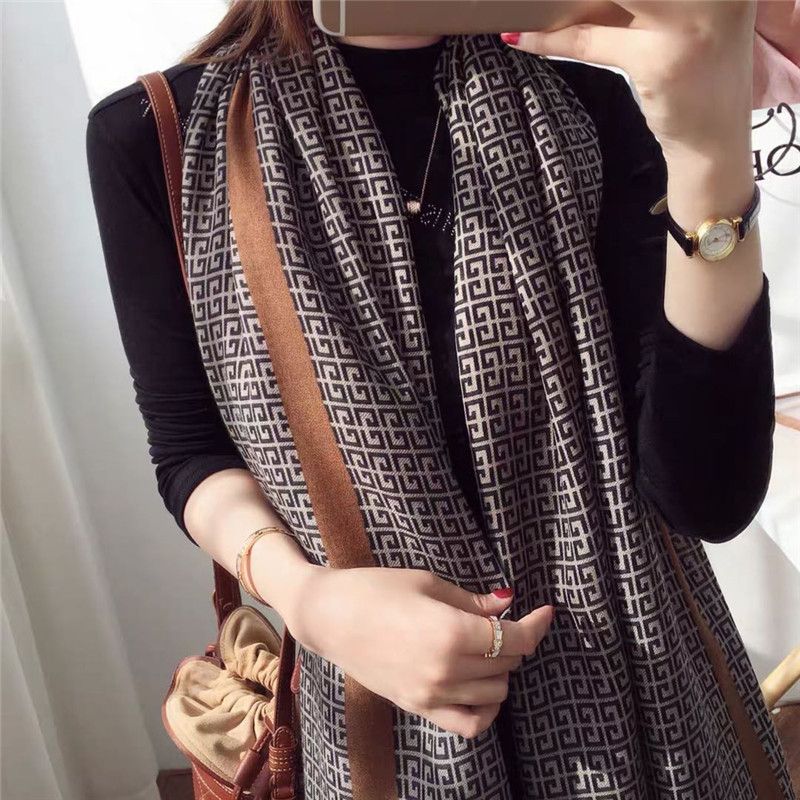 Scarf Ladies European And American Fashion Shawls Autumn And Winter Discount Promotion Season Coats All Match Leisure Wholesale 485