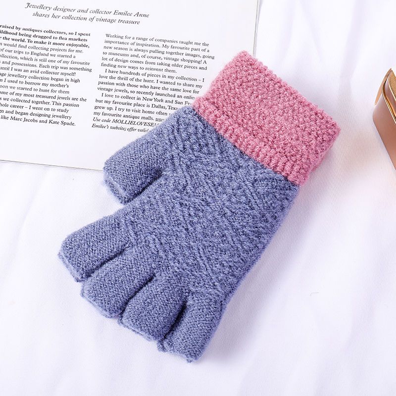 Direct sales of fashionable and durable gloves from the manufacturer. Practical and popular bestsellers. Genuine materials. Men's and women's universal 034 models of new gloves