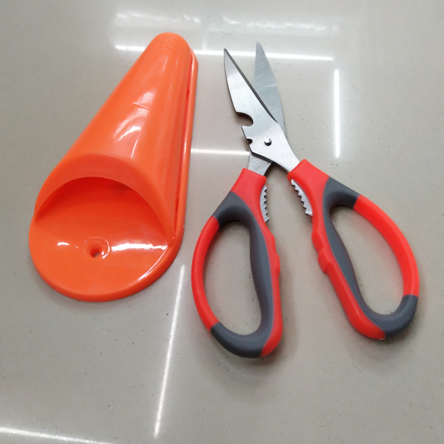 Office and educational knives and scissors, cutting tools, hardware tools, measuring tools, refrigerator scissors, kitchenware scissors full figure