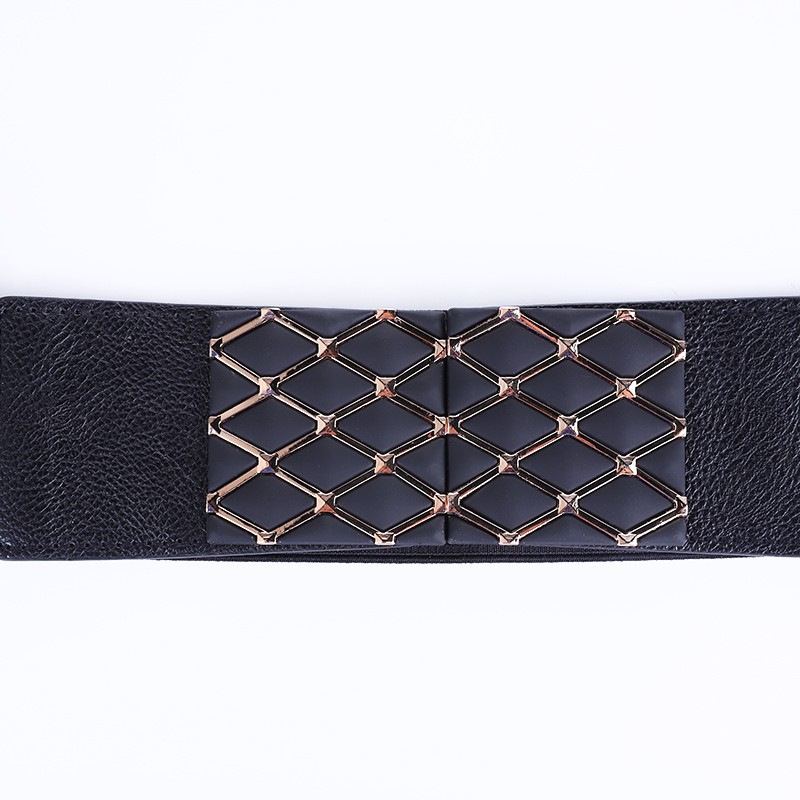Black wide decorative elastic dress with elastic belt for women, versatile and fashionable. It features a thin waist seal and a wide belt details Picture